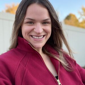 Meet your Posher, Courtney